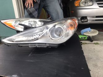2014 Hyundai Sonata Headlights (Original)
