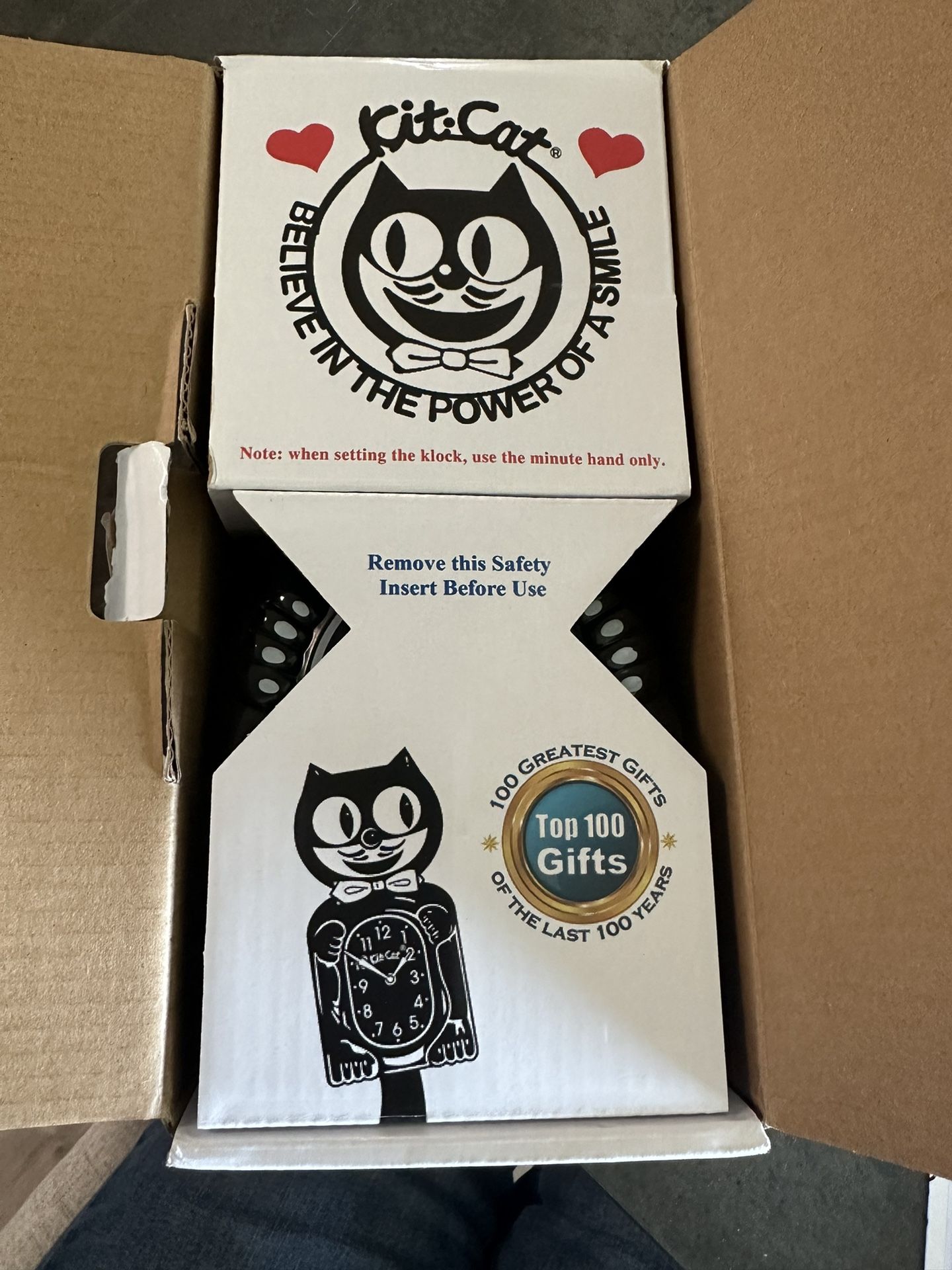 Kit Cat Klock