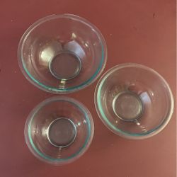 Nesting Glass Pyrex (set of 3)