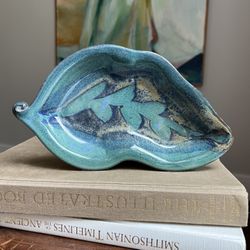 Handcrafted Abstract Decorative Dish ( firm on price )