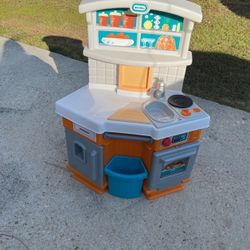 Little Tikes Kitchen