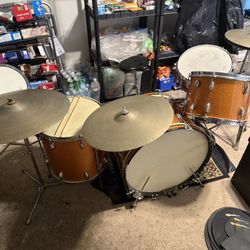 Vintage 1950s Gretsch Drum Set