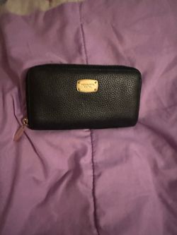 Michael Kors Black Leather Zip-Around Wallet