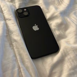 Iphone 13 128gb mint under warranty