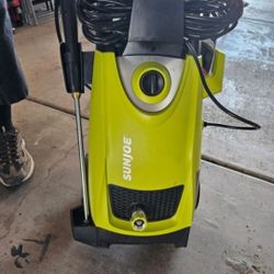 Pressure Washer