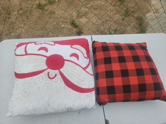 Set of 2 Holiday Throw Pillows
