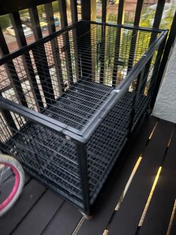 Large Black Heavy-Duty Dog kennel
