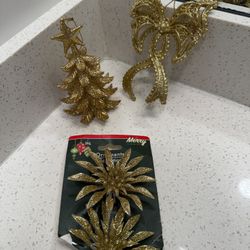 END OF CHRISTMAS SALE-Gold glittery ornaments- 4 count