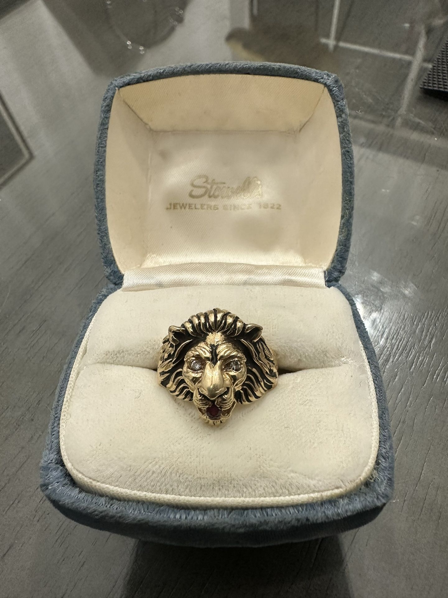 Solid 14k Yellow Gold Lion Head Ring Diamond Ruby Size 9.5