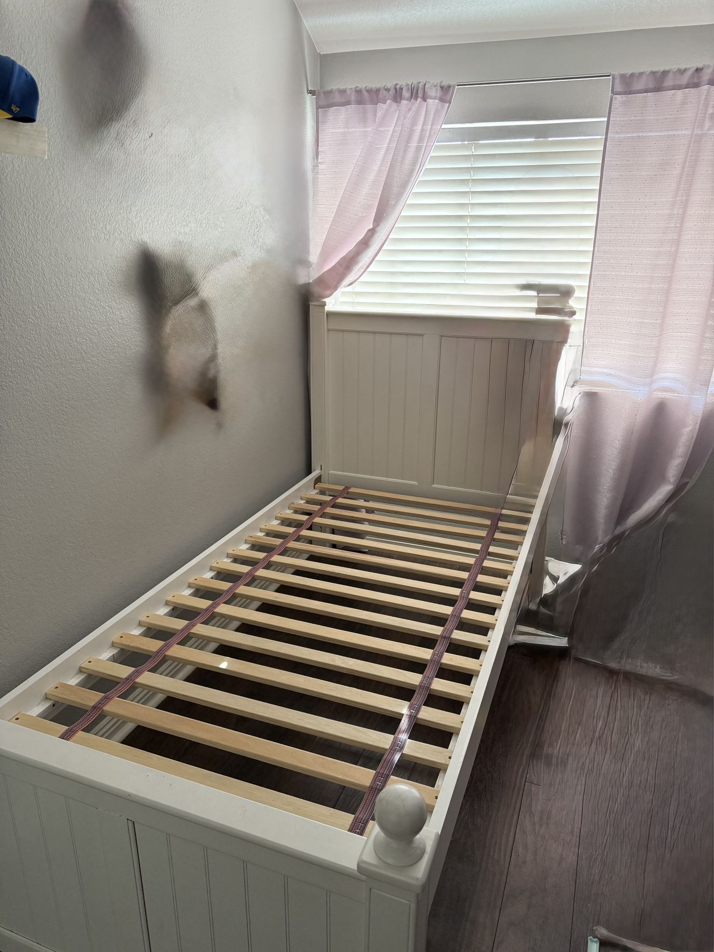 Kid’s Twin Bed Frame