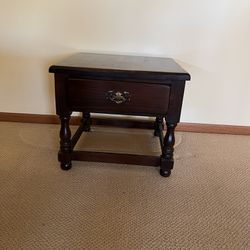 FREE end table or night stand.