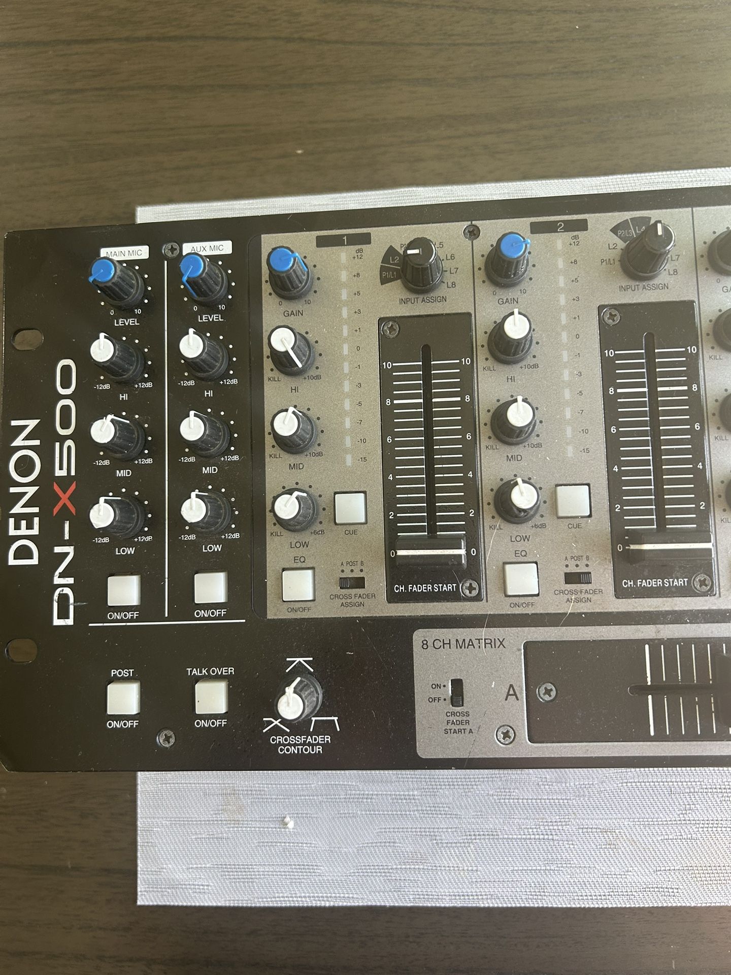 Denon DNX500 Mixer