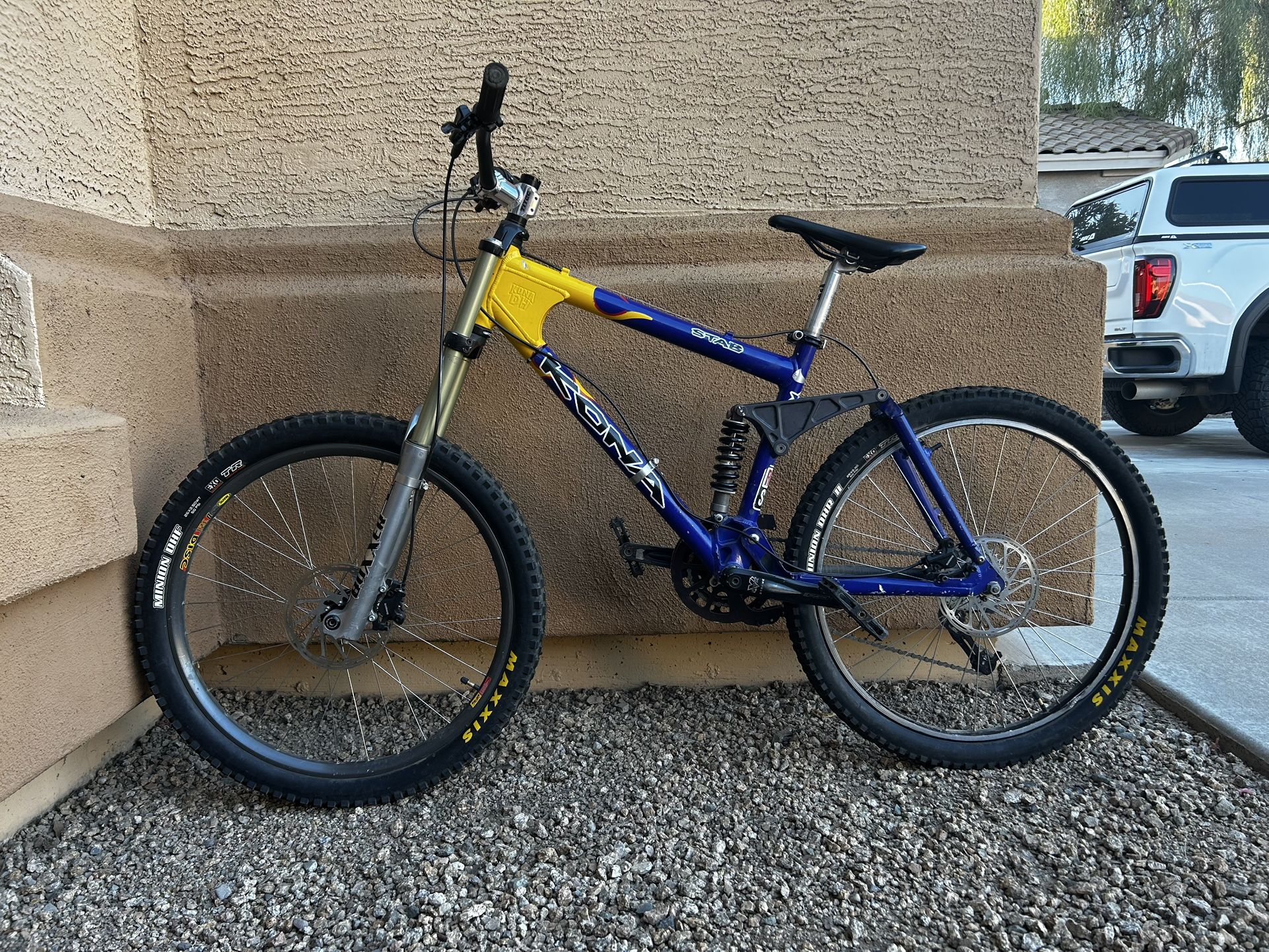 Kona Stab DH Mountain Bike