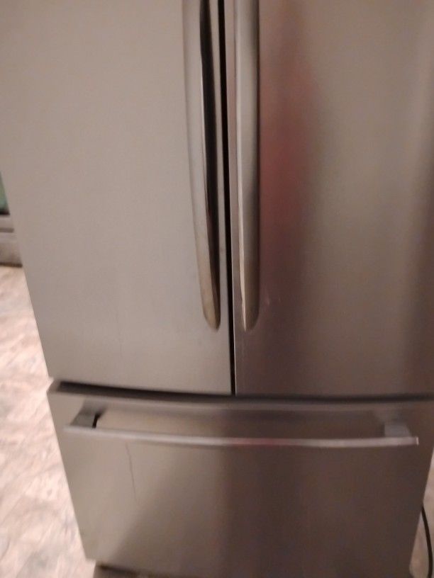 Frigidaire Professional