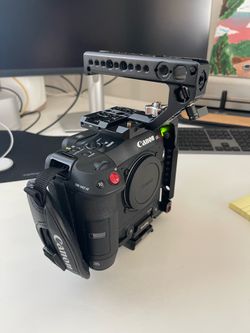 Canon C70