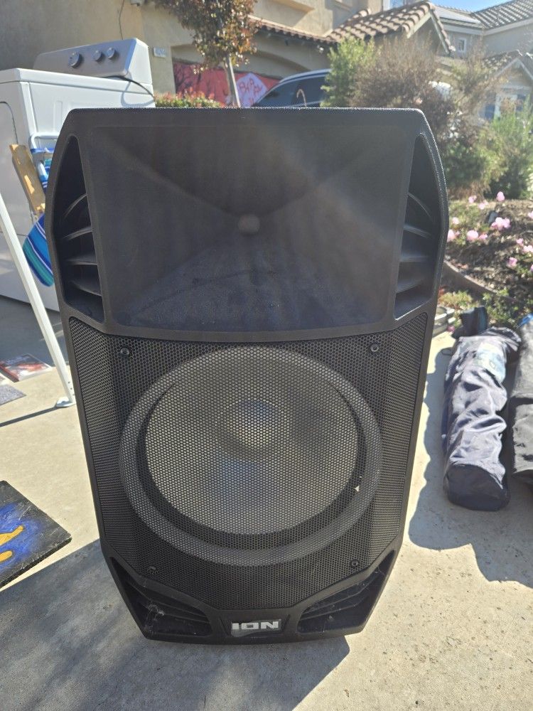 Total  Pa Premier Bluetooth Speaker 