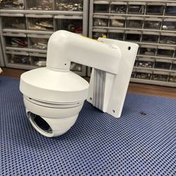 Security Video Camera Wall Mount LTB301