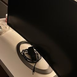 Curved PC Monitor 21/1/2 inch’s (Sceptre)