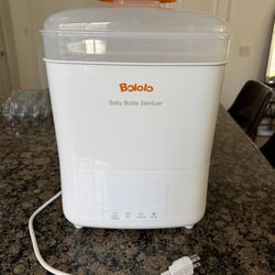 Baby Bottle Sterilizer and Dryer - Bololo