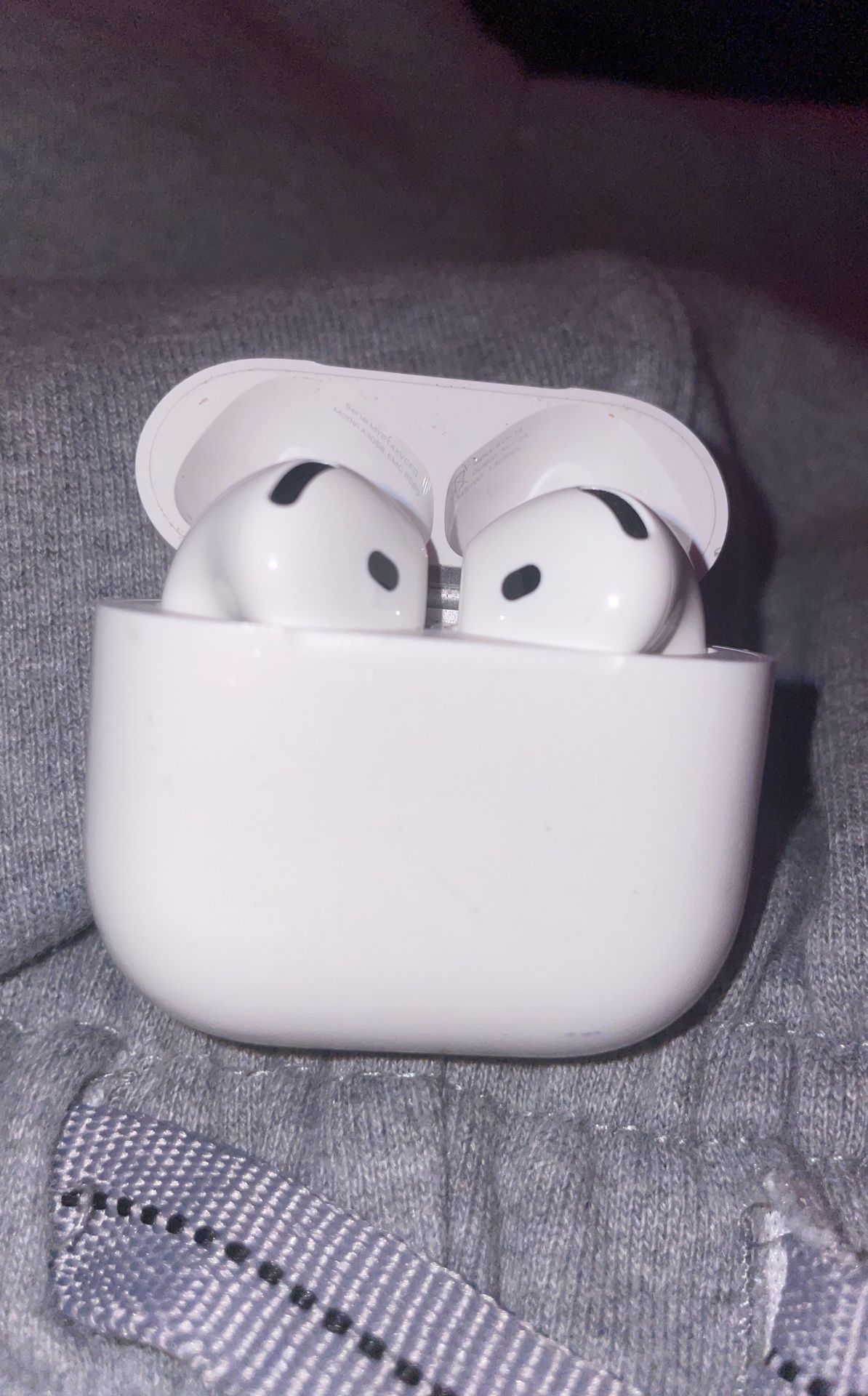 Brand new Apple Airpod 4s Noise, Cancellation