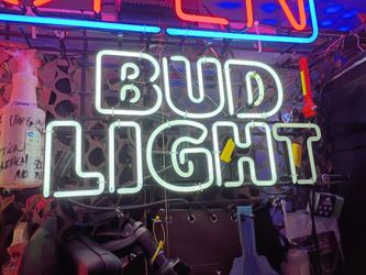 Neon tube glass Bud light sign