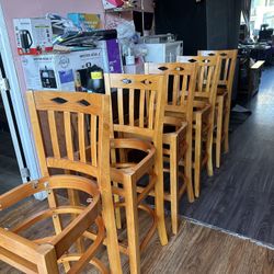 Se Venden 24 Sillas Color Oak Maple Para Restaurantes Bar And Grills
