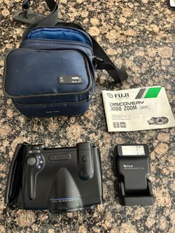 Fuji 3000 Zoom 35mm Film Camera