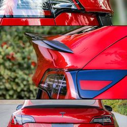 Brand New 2020-2024 Tesla Model Y Real Carbon Fiber V-Style Trunk Spoiler Wing