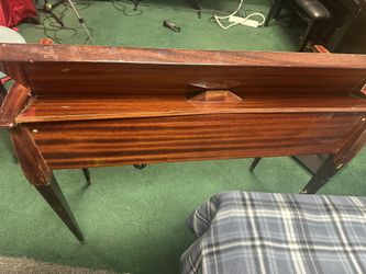 Oregon Piano Antique Collector Oregon Sounds 40 Keys