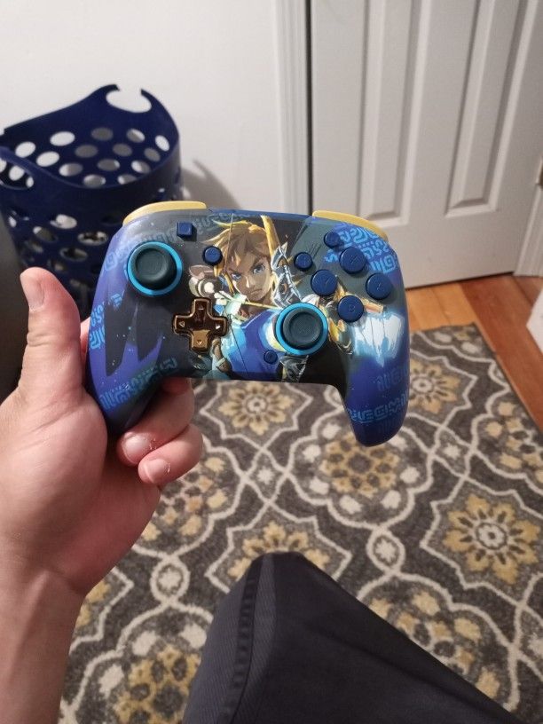 (Zelda) Link Nintendo Switch Used Controller