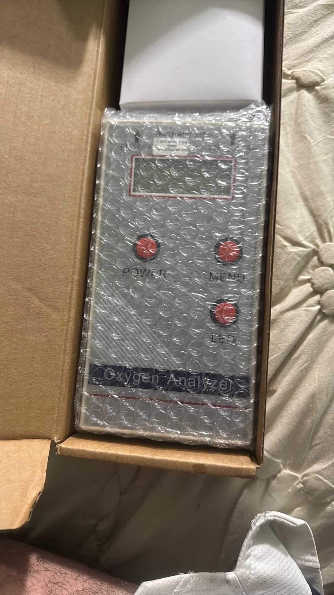 Oxygen Analyzer