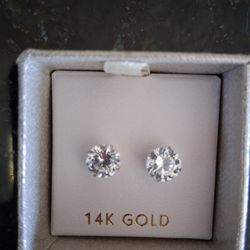 14k Gold Round Earrings