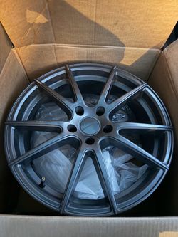 18x8 5x114.3 rims