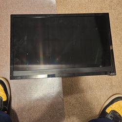 VIZIO E231-B1 23" LED HDTV