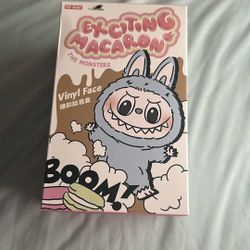 Exciting Macaron Labubu