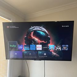 50 Inch 4K TV w/ Wall Mount 