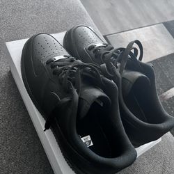 Black air Force 1s Size 11