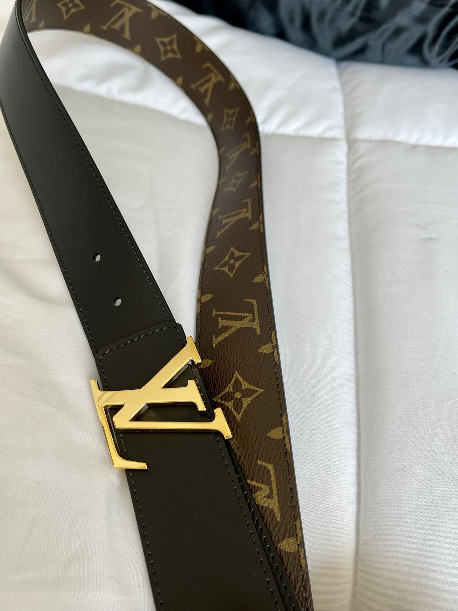 Authentic Louis Vuitton Belt for Sale in Fresno, CA - OfferUp
