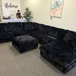 Sectional With Ottoman 