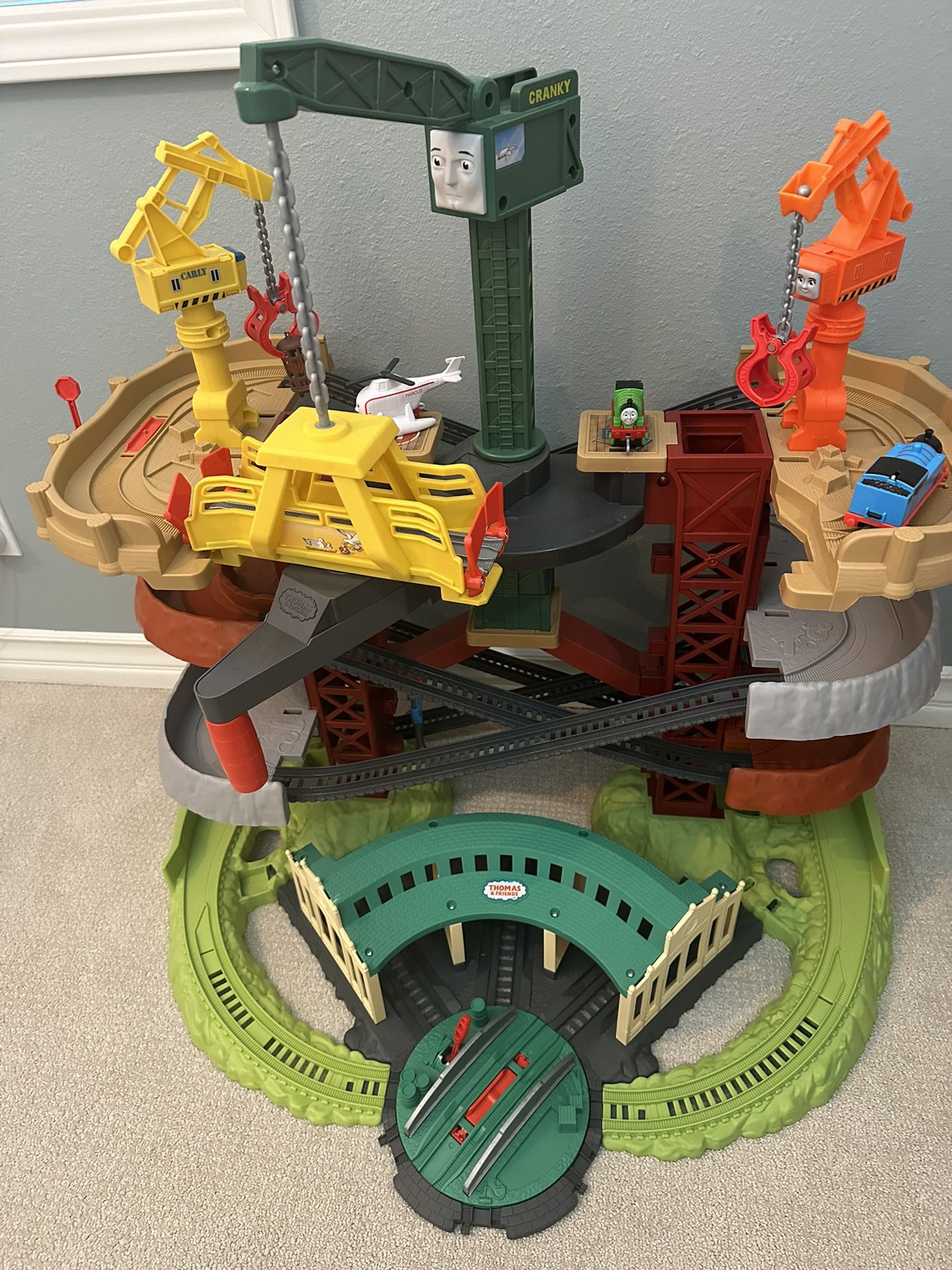 Thomas & Friends Trains & Cranes Super Tower motorized train Playset Toy 