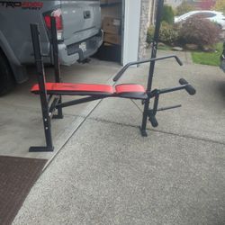 Weight Bench 