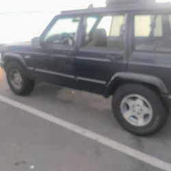 1998 Jeep Cherokee Sport 4x4
