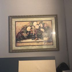 Home interior frame medium