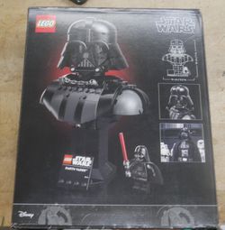 LEGO 75439 Star Wars: Darth Vader Bust 349 pcs new .f(contact info removed)0.