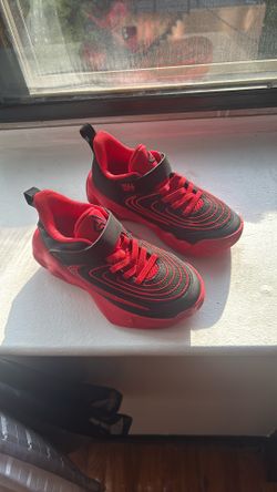 NIKE LIAM MAVERICK EVA