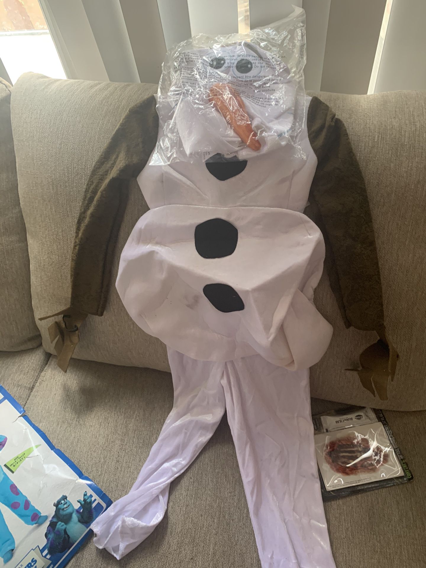Olaf Halloween costume