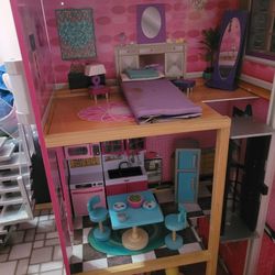Barbie House