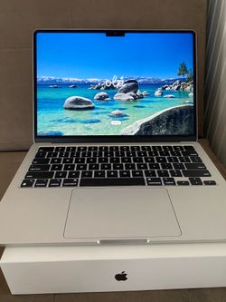 2022 MacBook Air M2 8GB 256GB - Used