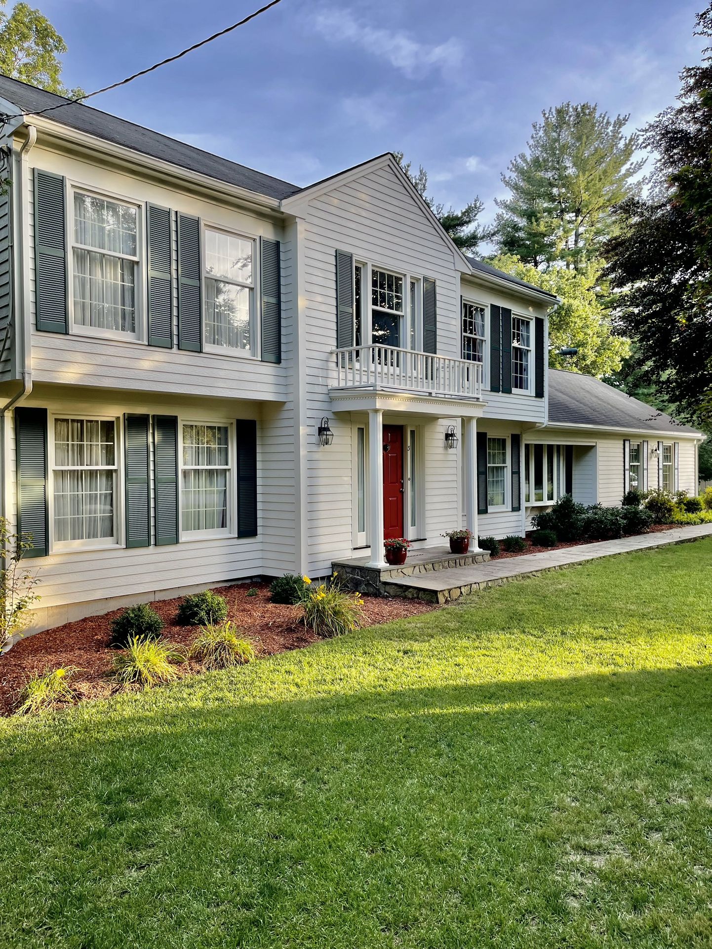Painting Inside/ Exterior And Carpentry