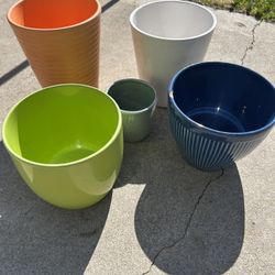 Plant Pots/ Planters/ Macetas